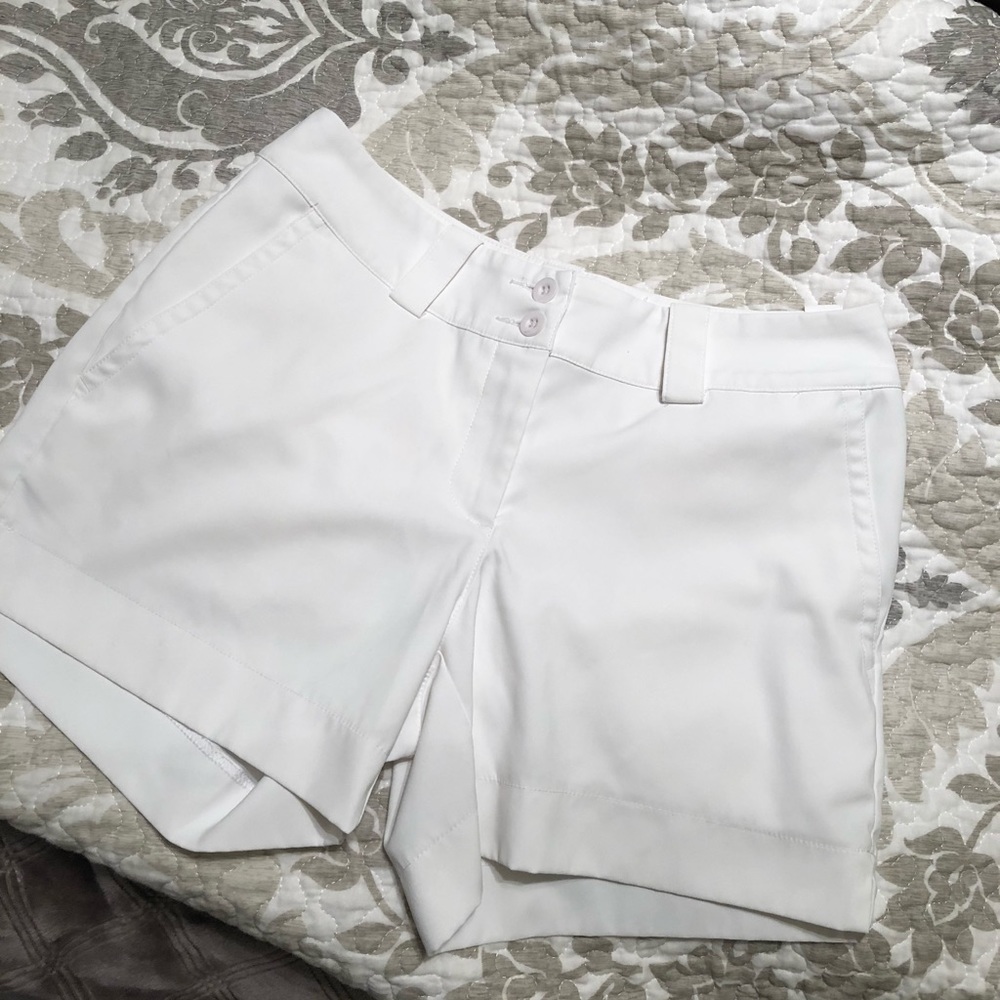 Nike women’s golf shorts